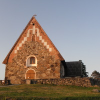 Pyhän Olavin kirkko kesällä 1
