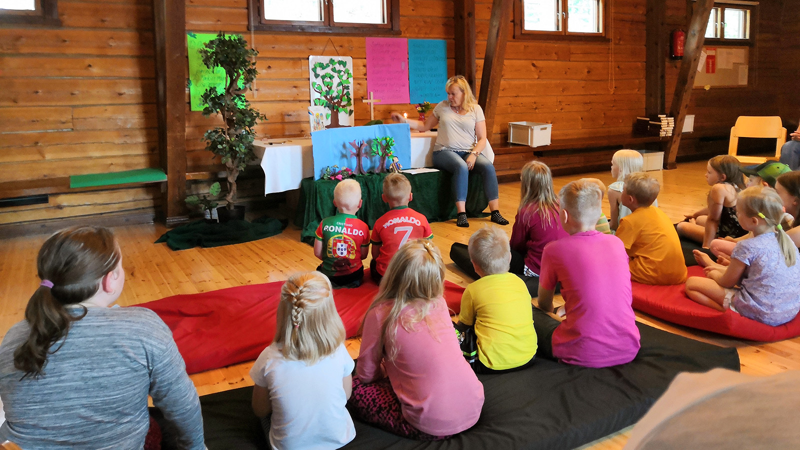 Hartaushetki Houhajärven Leirimajalla.